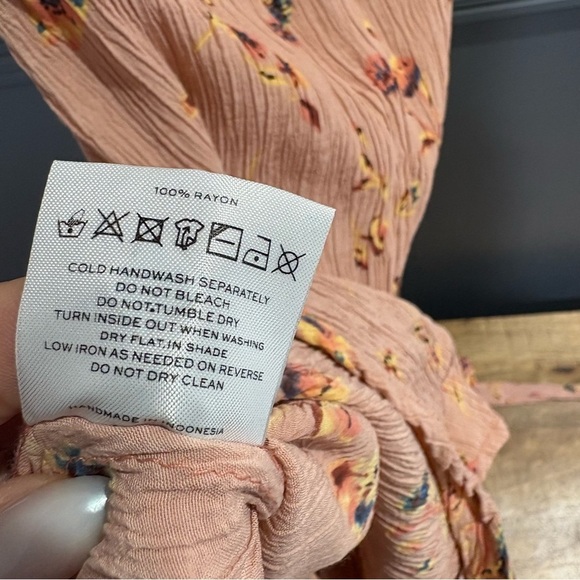 Faithfull the Brand Blush Floral Dress - Picture 11 of 16